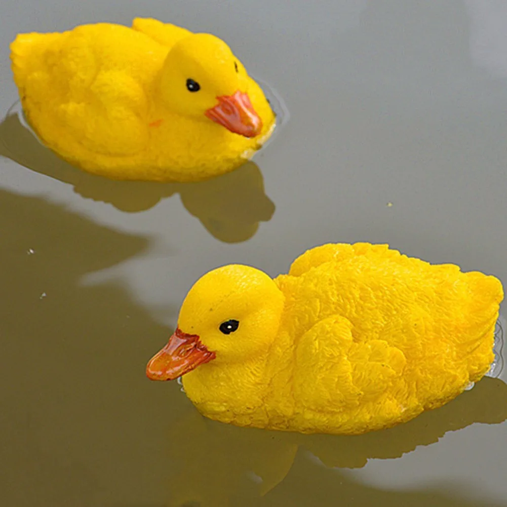 

2 Pcs Artificial Floating Resin Yellow Ducks For Pool Lawn Home Garden Decoration Simulated Ornament