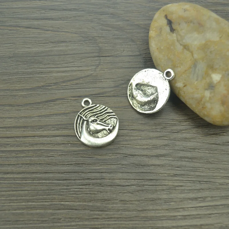 

10 pcs/lot Horse head Antique Silver Plated Bracelets Charm Pendants Fashion Jewelry Making Findings DIY Charms Handmade 4236B