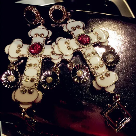 Image New Euramerican Pop Baroque Style Brand Jewelry Rhinestone Red Gem Cross Earrings