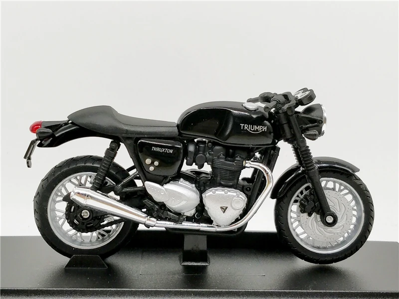 Welly 1:18 Triumph Thruxtion 1200 литой мотоцикл