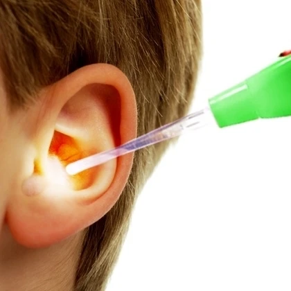 LED Ear Wax Remover Kit with 3 Interchangeable Picks (4-Piece)