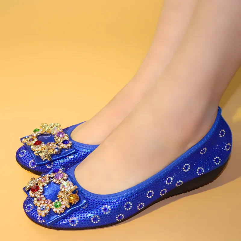 Женские летние водонепроницаемые мокасины; обувь известного дизайна в африканском стиле с блестящей аппликацией в виде кристаллов; женская обувь; большой размер 45