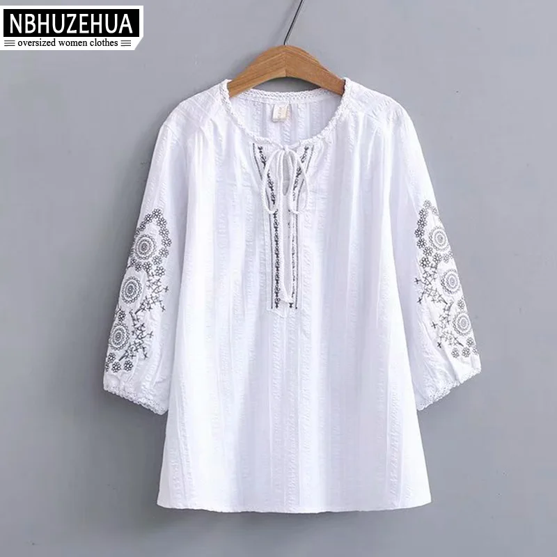 

NBHUZEHUA White Blouse Women Cotton Flower Embroidery Plus Size Ladies Tops Spring 2019 Clothes 50-100kg 19-A1