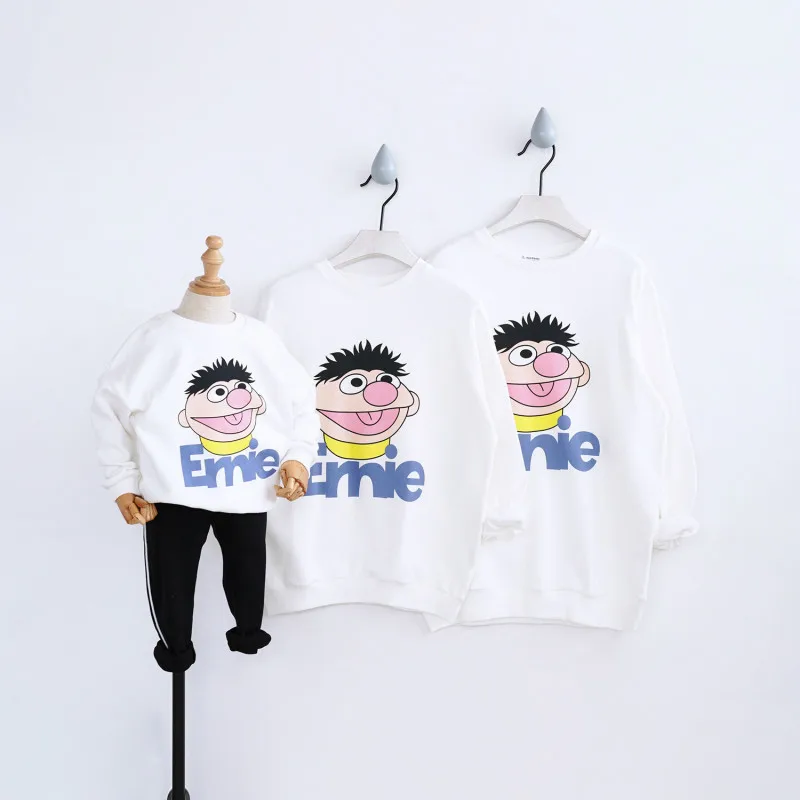 

Parents and Children Clothes Kids Baby Girl Boy Mom Clothes Letter Fashion Unisex Print Sweaters Toddler Family Matching Outfits