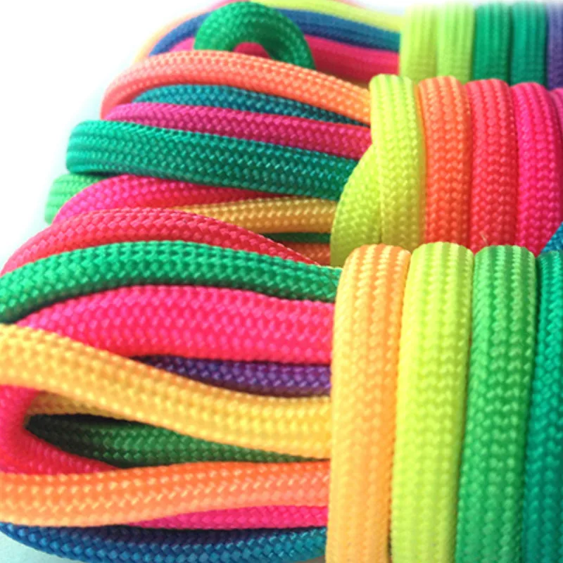 Corde Arc-en-ciel Paracord – 31 Mètres, 7 Brins, Polyester, Multicolore