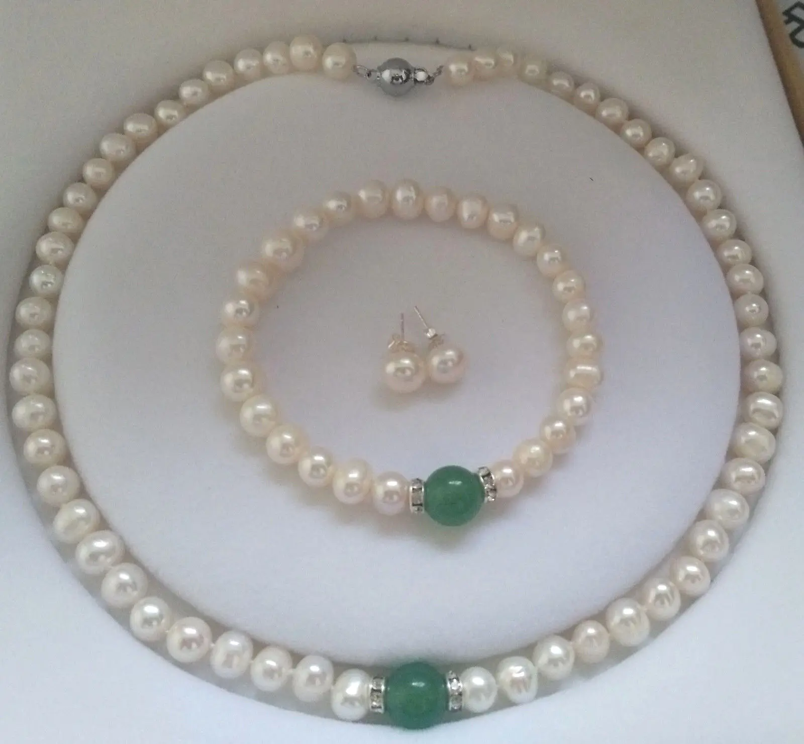 

Natural White Akoya Cultured Pearl &Green Emerald Bracelet Necklace Earrings set jade Crystal Jewelry