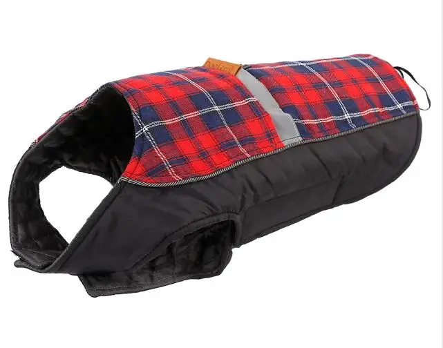 English Plaid Dog Clothes Thicken Autumn Winter Dog Jacket Vest Big Dog Reflective Warm Clothing Pet Coat - Цвет: Красный