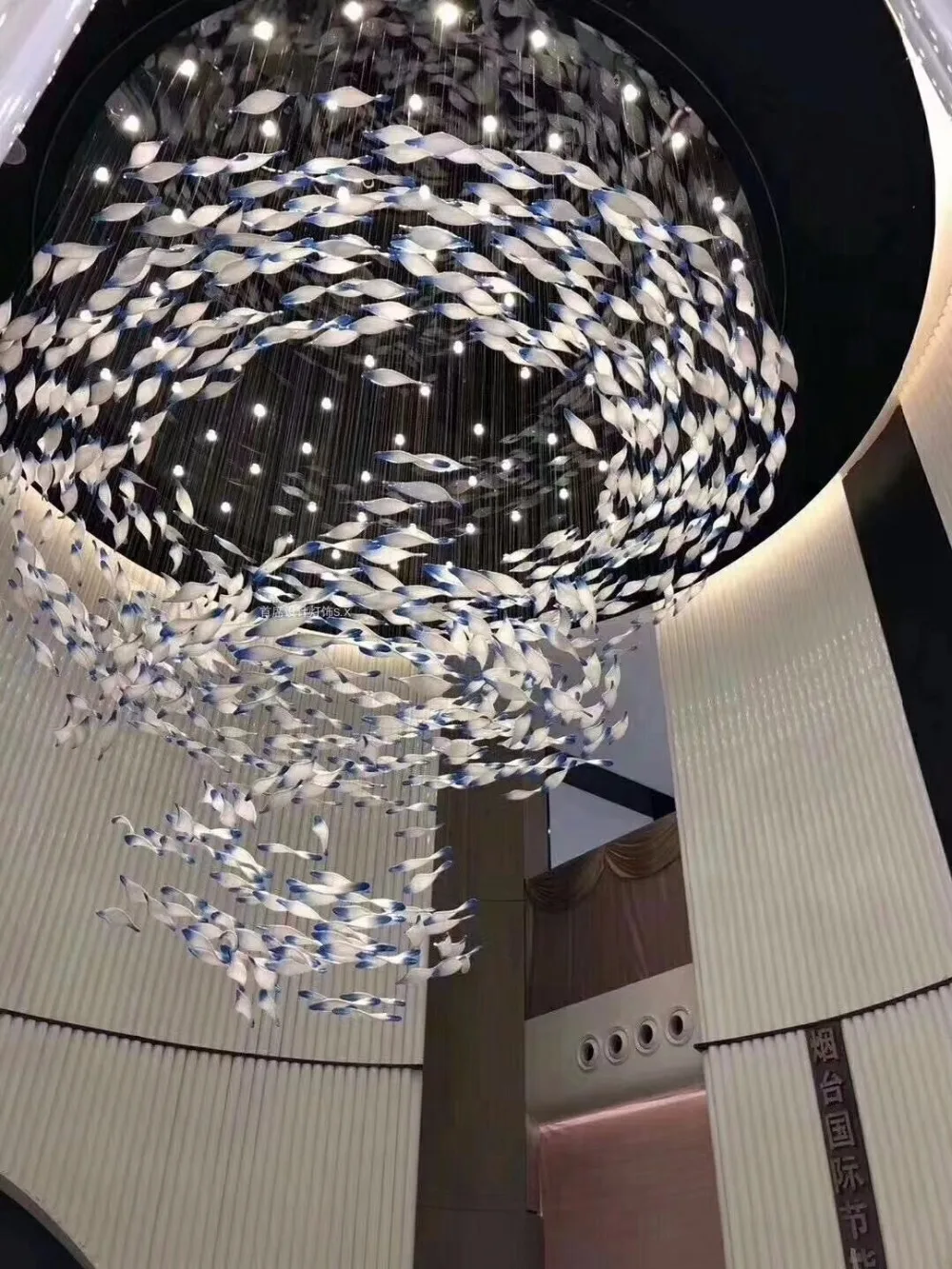 

Butterfly chandelier angel chandelier wings chandelier Nordic minimalist retro modern American ceiling lamp chandelier