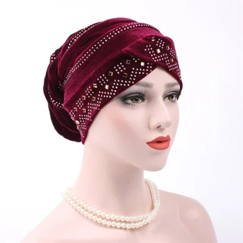 

New Woman Hijabs Velvet Big Rhinestone Turban Head Cap Hat Beanie Ladies Hair Accessories Muslim Scarf Cap Hair Loss 12 Colors