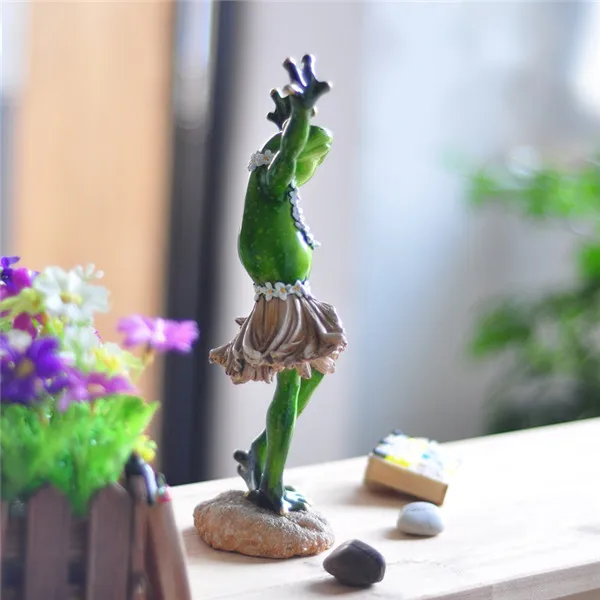 Funny Frog Family Dancing Ballet Styles Resin Toys Figures - Ballet Frog 2-3