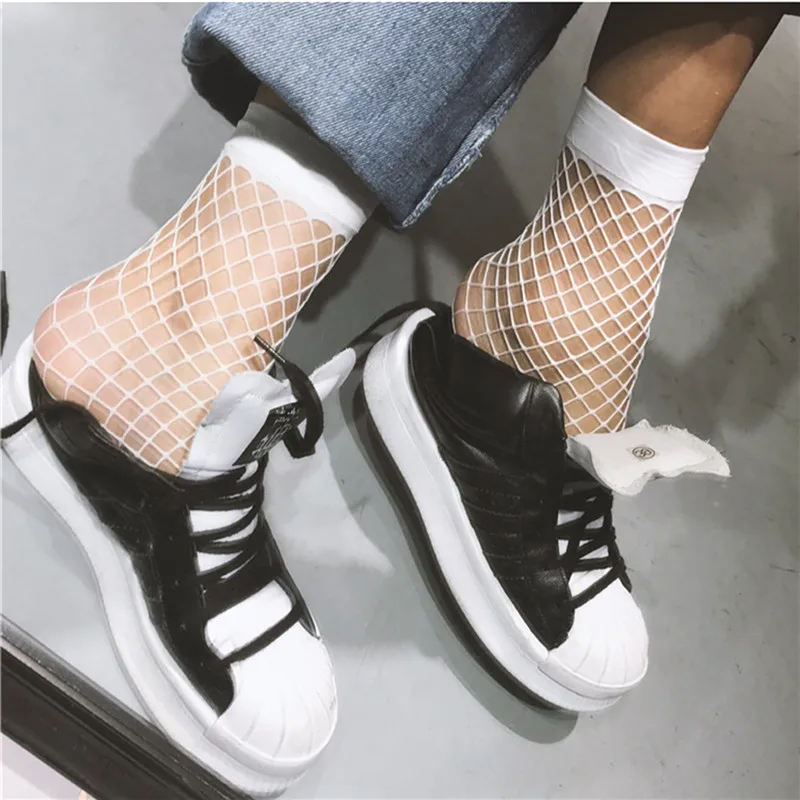 

Women White Casual Fishnet Socks Sexy Hollow Nets Ladies Sweet Mesh Lace Socks Ankle-High Streetwear Breathable