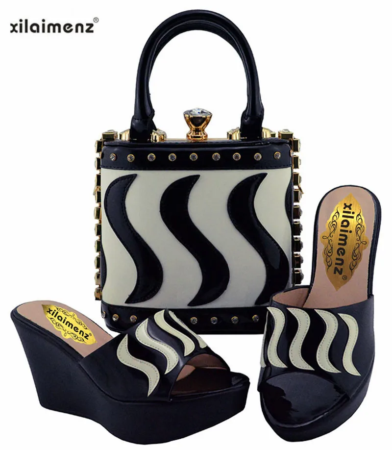 MD005 BLACK