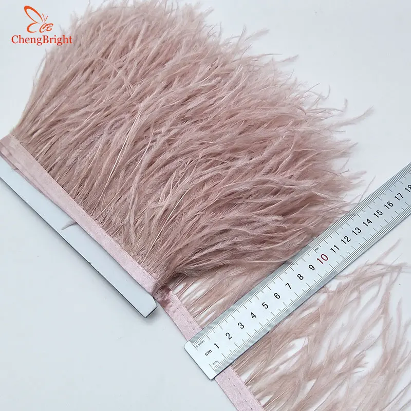 CHENGVRIGHT 10-15 см, высокое качество, настоящая цветная обрезки страусовых перьев для юбки/платья/костюма, перья, ленты - Цвет: Bean sand