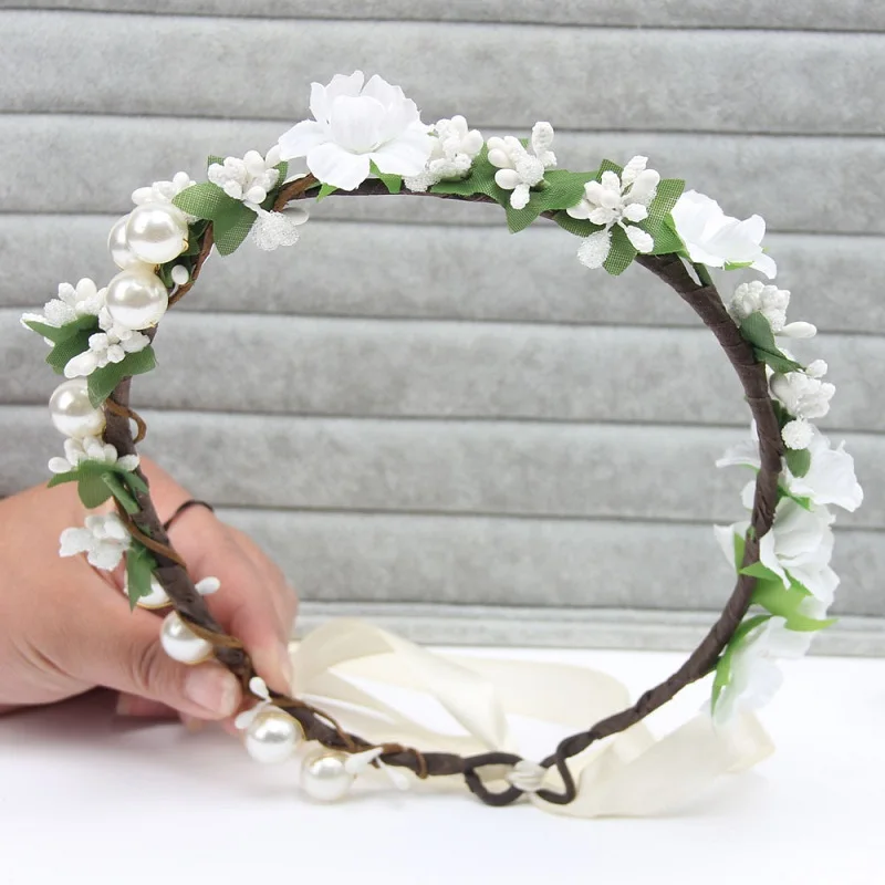 

1Pcs with Pearls Wreaths DIY Accessory Decorative Flowers Accessories Silk Scrapbooking Gift Head Artificial Headband Round