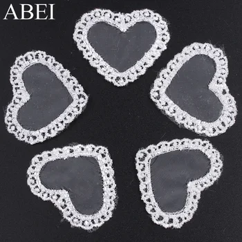 

20pcs 4*5cm Embroidered Organza heart patch White Flower Appliques for Wedding Party Dress Scrapbook Sewing Clothes Accessory