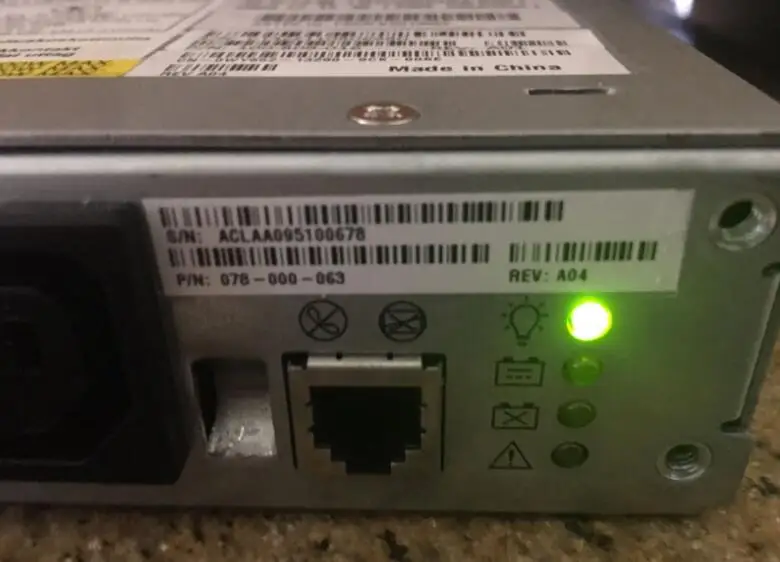

078-000-063 078-000-064 078-000-085 1200W Standby Power Supply (SPS) for CX4-120/240