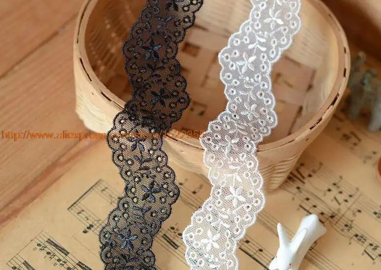

1/meter import quality mesh embroidered lace 3 cm wide