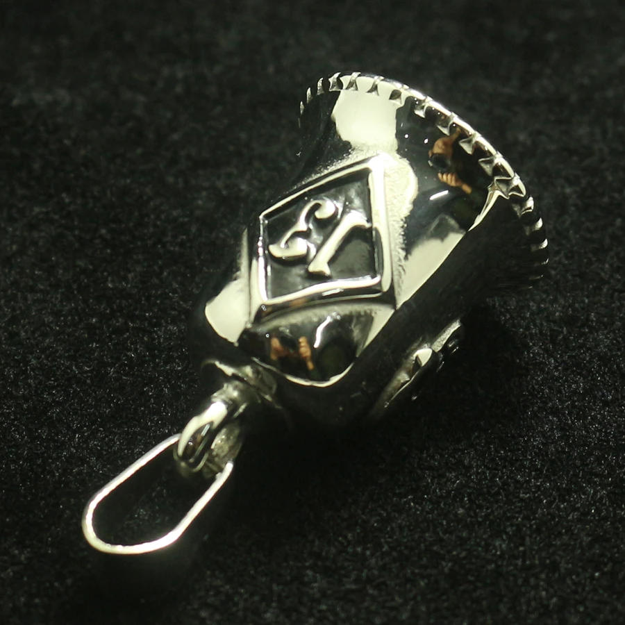 

Men Boy 316L Stainless Steel Cool Biker Skull Classic 13 Silver Pendant Newest