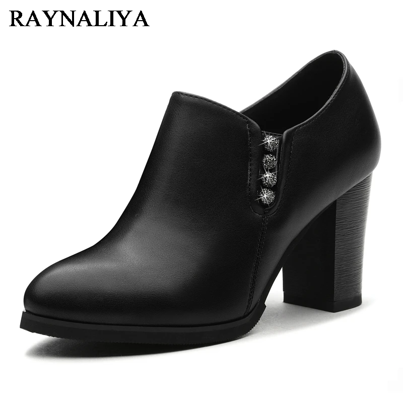 Новые женские ботинки на толстом каблуке; черные женские ботильоны на высоком каблуке; женская обувь с острым носком и боковой молнией; женские ботинки; YG-A0068 - Цвет: 1