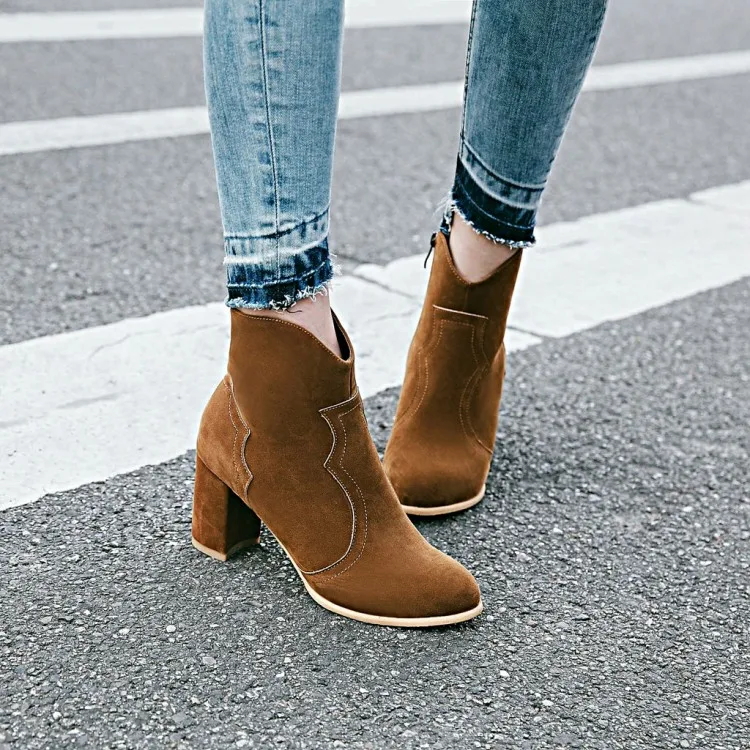 small thick heel shoes