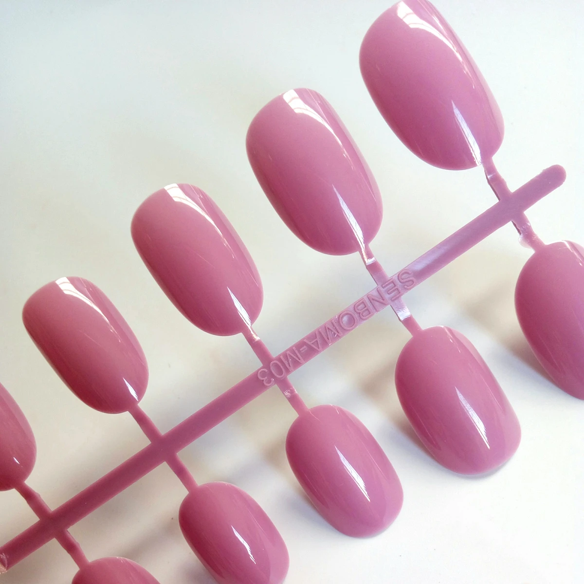 24 шт., красивые женские накладные ногти, паста для бобов, Розовые Овальные накладные ногти, сделай сам, салонный дизайн ногтей, повседневная одежда, инструмент для маникюра P103Q