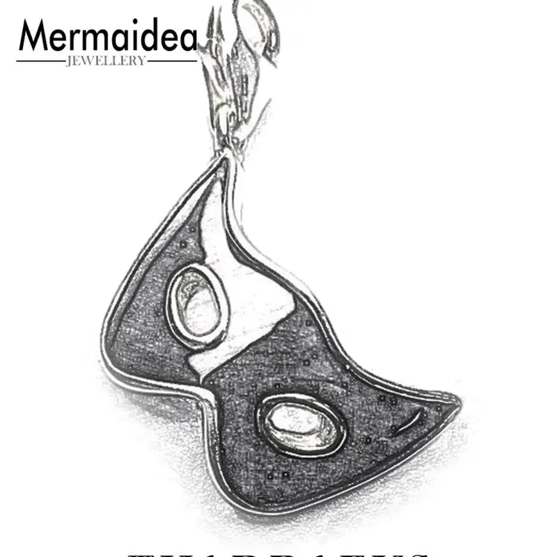

Black Mask Charm Pendant Hot Selling Hot Charm 925 Silver Factory Price Fashion Jewelry Fit Karma Bracelet Necklace
