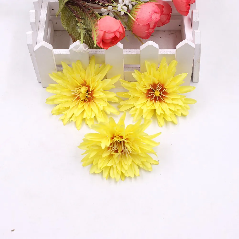 10 шт./лот 7 см шелковые хризантемы искусственные головки цветов DIY ВЕНОК Подарочная коробка ремесло поддельные цветы для свадьбы дома вечерние украшения - Цвет: Цвет: желтый