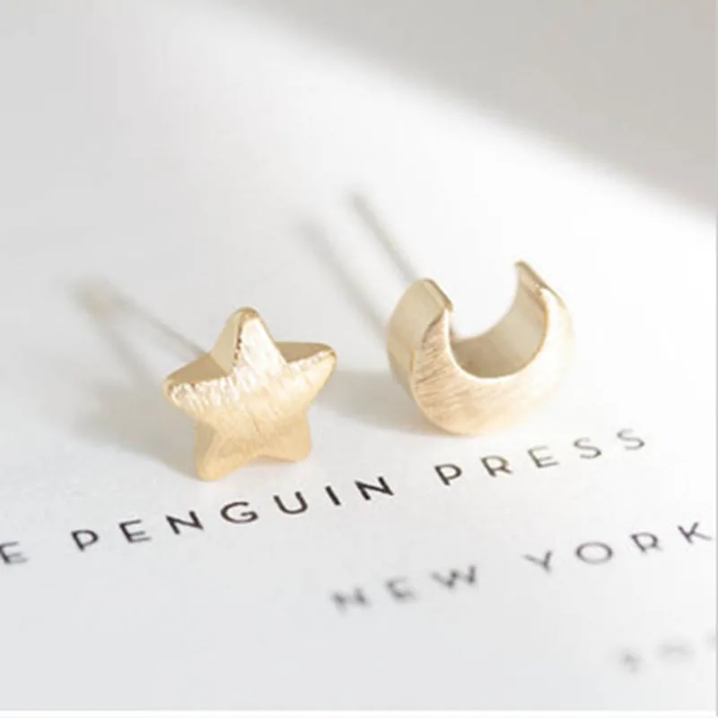 star earring stud