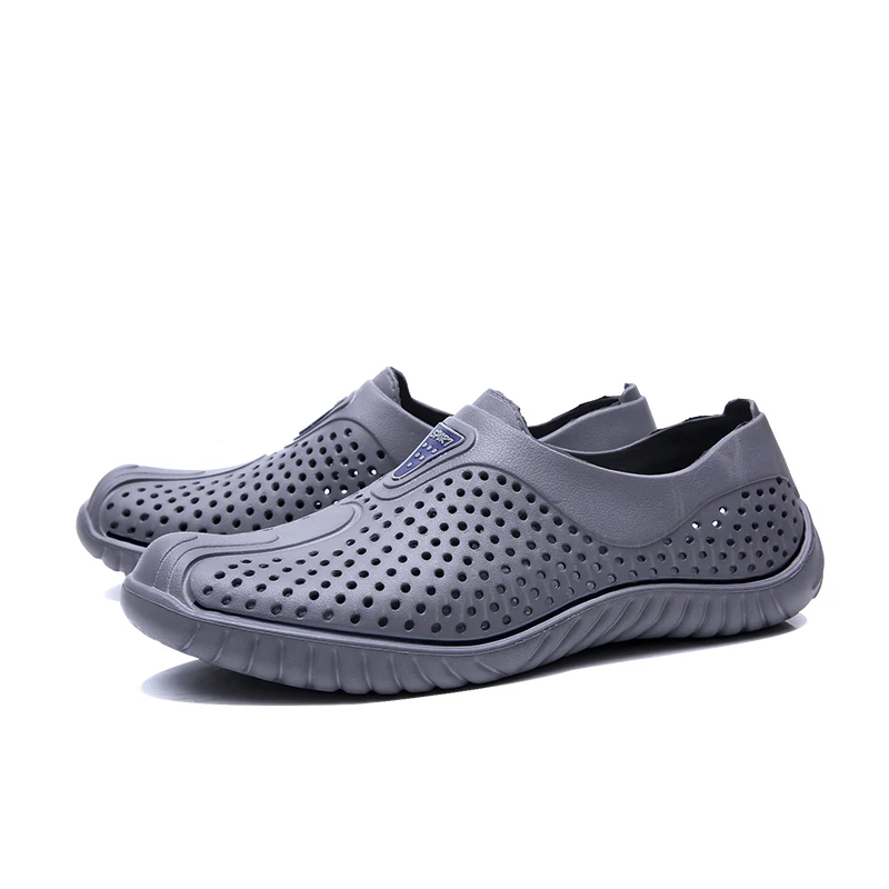 Hole Shoes Men Shoes Male Sandals Crocse Summer Shoes Sandalias Hombre Slippers Sandalet Clogs Sandles New 2019 Croc Mens Shoes