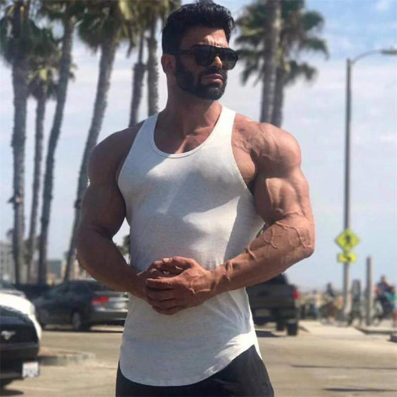 Майка Muscleguys Мужская Спортивная однотонная майка для фитнеса и бодибилдинга без