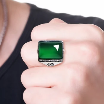 

2020 Promotion Sale Boys Animal Anillos Anel Masculino Anel Chalcedony Bossy Open Finger Punch Gift Certificate Packaging