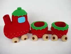 Вязаные игрушки амигуруми погремушка клубничный Поезд номер модели w15769