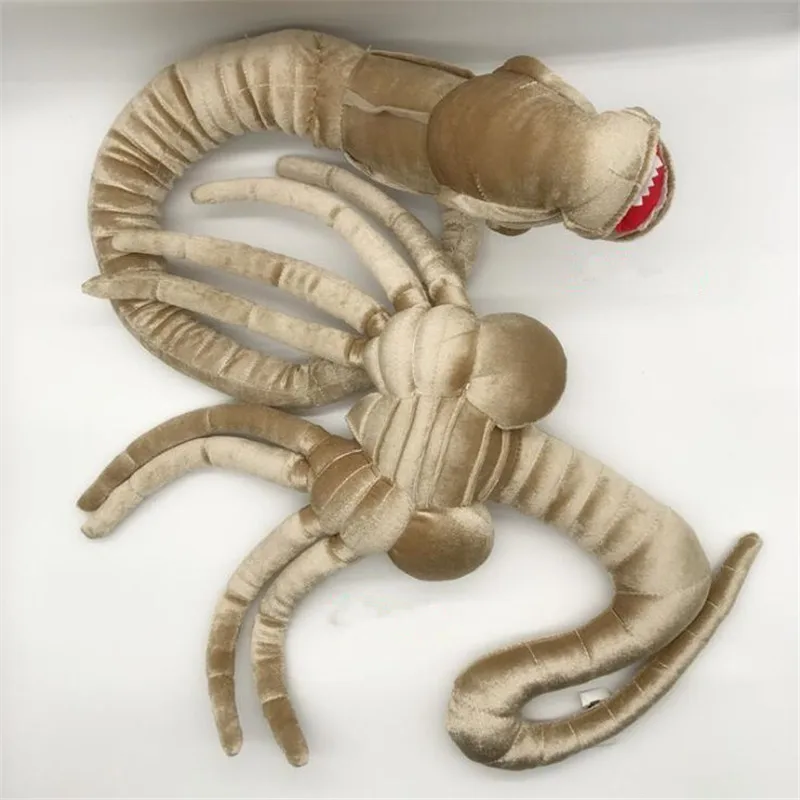 

Film and Television Periphery The Predator Facehugger Broken Chest Prop Accessories Plush Toy Alien Vs. Predator Pillow Doll