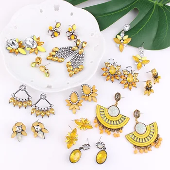 

LUBOV Bright Yellow Crystal Stone Women Piercing Earrings Rhinestone Decoration Gold Color Metal Stud Earrings Party Jewelry New
