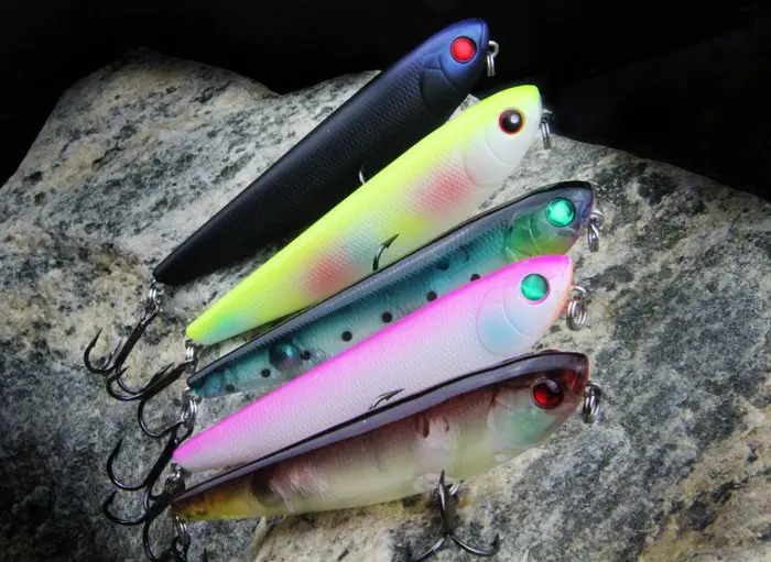 

2pcs/lot On Sale!New fishing lure pencil 80mm/9.4g with two VMC hooks suspention 8022 stickbait ilure