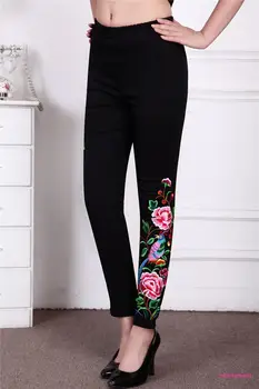

New Spring New Women National Style Embroidery Flowers Stretch Leggings Trousers Plus Size Middle Age Mother Fashion Feet Pants