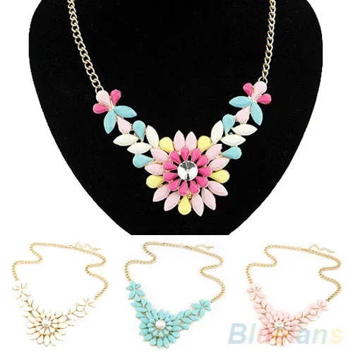 Women's Multicolor Resin Flower Crystal Pendant Collar Necklace Costume
