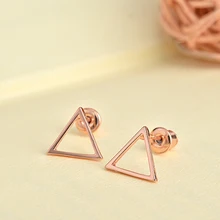 Jisensp 30 шт./лот латунь полые треугольные серьги-гвоздики, серьги, маленькие Треугольники Форма модные серьги-гвоздики женских украшений E062