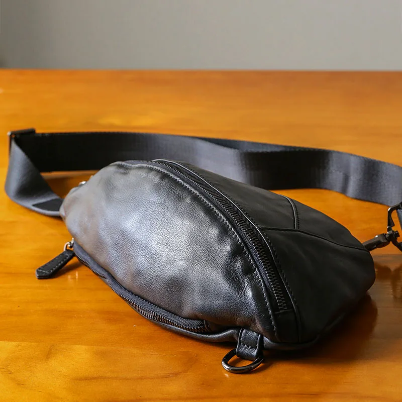 AETOO Chest bag men's leather casual men's shoulder Messenger bag Korean version of the tide fashion pockets leather small backp