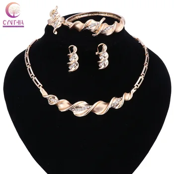 

Hot Sale Dubai Jewelry Set Fashion Gold Color Big Nigerian Wedding African Beads Jewelry Set Costume Design Necklace Earring Set