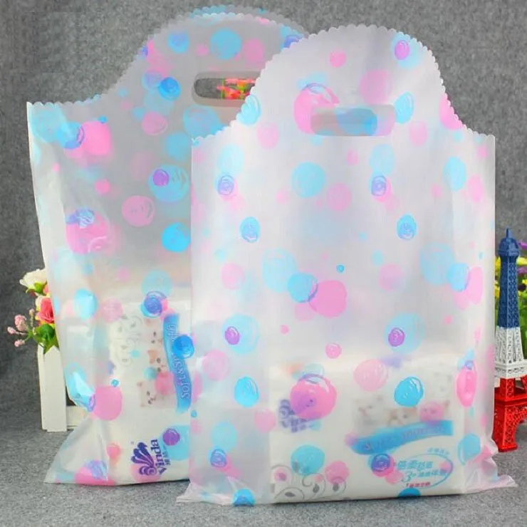 

45pcs/lot New High quality Cute Dot Clothing Packaging Portable Bag Lace plastic shopping bags with Handle 6 sizes Wholesale