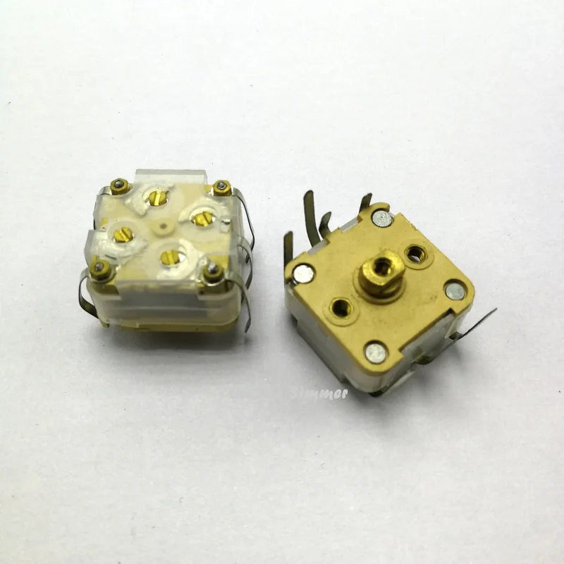 

CBM-443DF1 variable capacitor 20*20*13MM trimmer capacitor 7 Pin