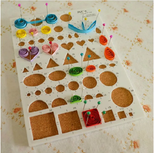 

1pcs quilling Tool template corkboard quilling paper Paper-scrolling filigree mosaic quilling tools 21*15cm