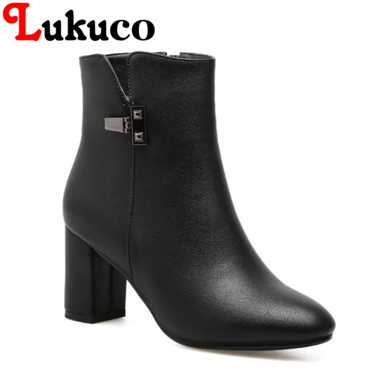 

2018 EUR size 37 38 39 40 41 Lukuco women boots elegant style zipper popular design high quality free shippin lady winter shoes