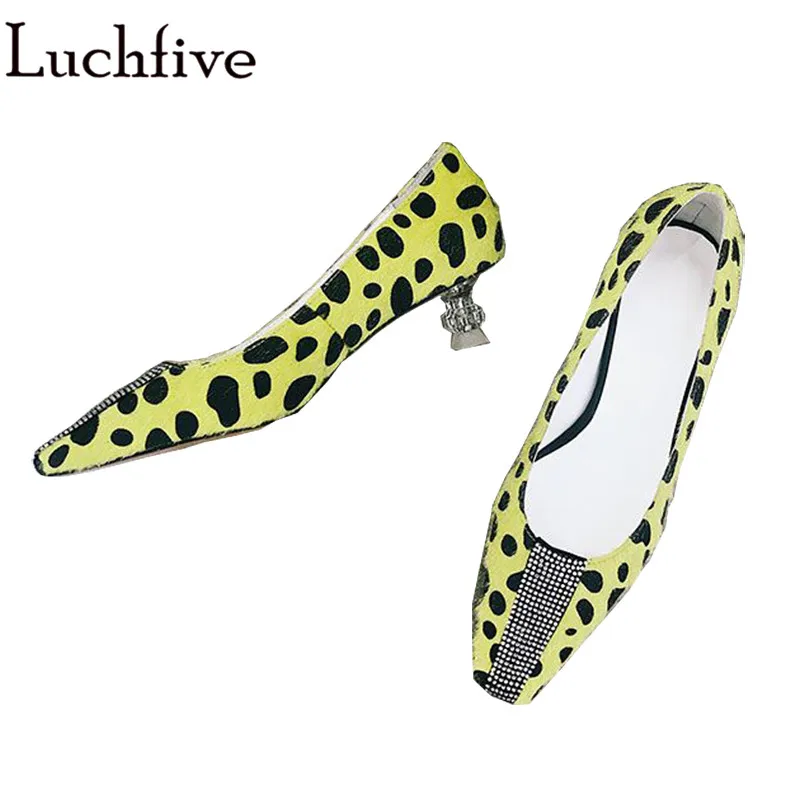 

2019 New Arrival Fashion Zapatos Mujer British Leopard Print Square Toe Genuine Leather Short Heel Fashionable Sexy Pumps Women