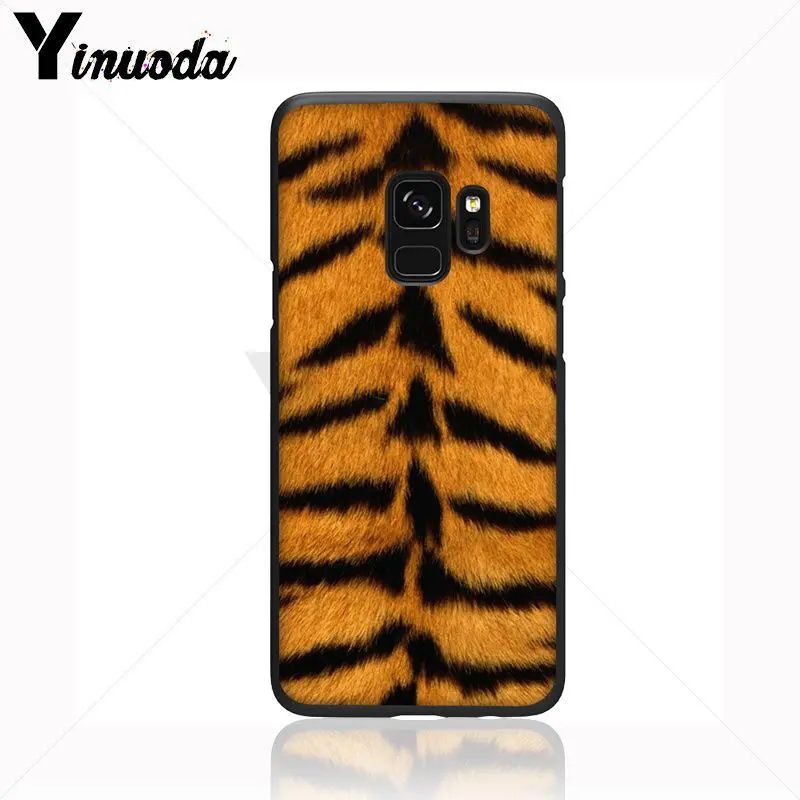 giraffe leopard tiger zebra Wild Print