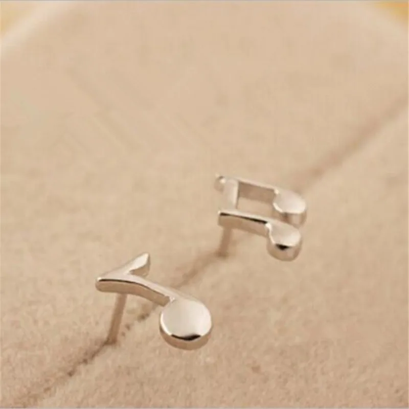 

LULU-PIG 925 pure silver artistic small fresh Korean edition music symbol wind ear nail is anti - allergic E0014