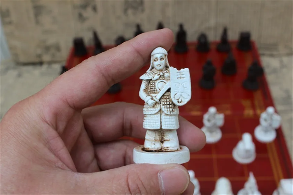 High-grade Antique Wooden Chinese Chess Game Set Folding Chessboard Chinese Traditions Resin Chess Pieces Board Game Yernea