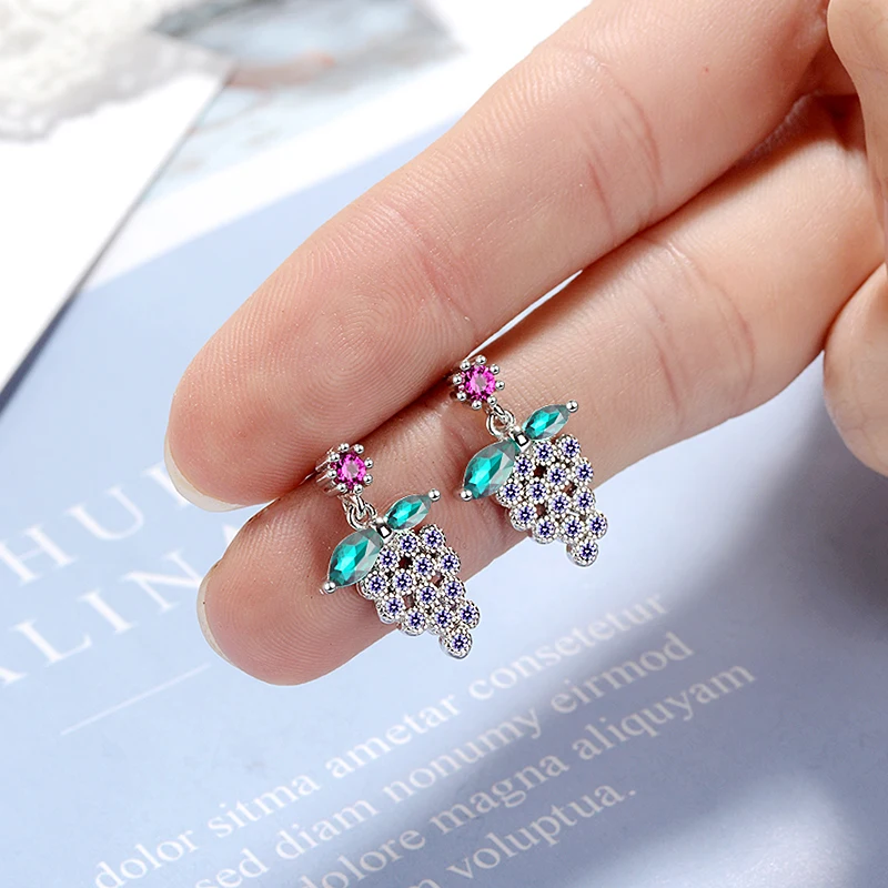 

Exquisite Purple Grape Pendant Drop Earrings Zirconia Crystal Stone Silver Earrings Fashion Korean Style Party Jewelry For Women