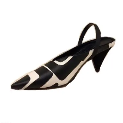white color Sapato feminino/разноцветные женские туфли-лодочки; женская обувь без застежки на шпильках; обувь для подиума со звездами; офисная обувь; zapatos mujer - Цвет: white color